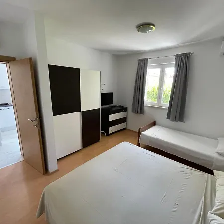 アパート Jasminka *