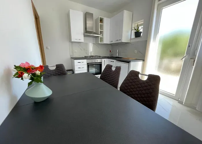 Apartmani Jasminka *