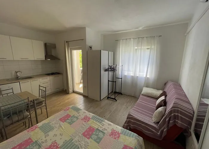 Apartmani Jasminka *